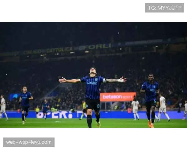 半场战报：国米1-0领先尤文，劳塔罗点射破门